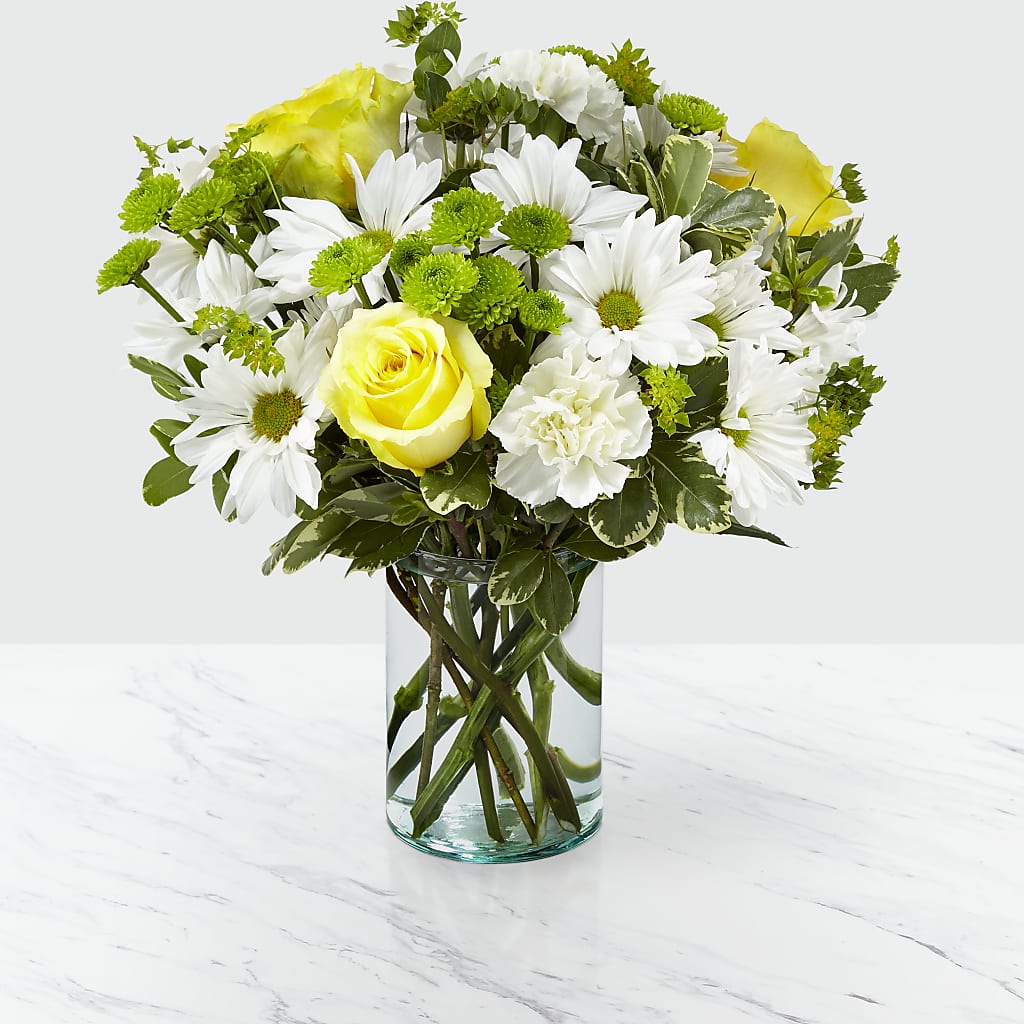 Happy Day Bouquet – ADAM & EVE FLOWERS & BALLOONS, Lafayette IN
