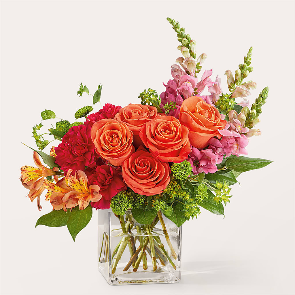 Cosmopolitan Bouquet – ADAM & EVE FLOWERS & BALLOONS, Lafayette IN