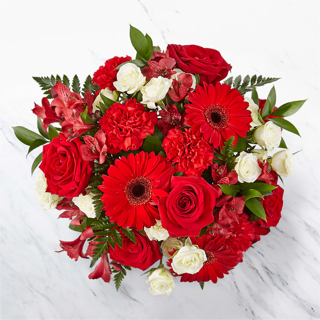 Hearts Embrace Bouquet – ADAM & EVE FLOWERS & BALLOONS, Lafayette IN