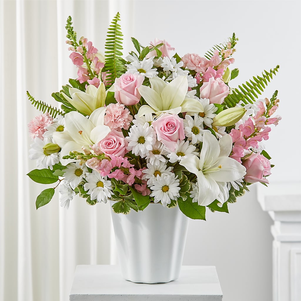 Soft Touch Tabletop Basket – ADAM & EVE FLOWERS & BALLOONS, Lafayette IN