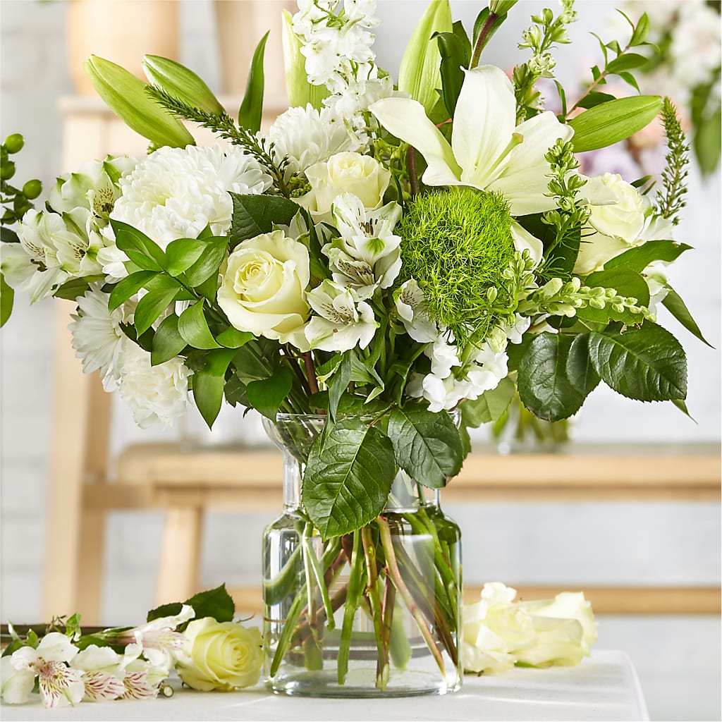 Classic Ivory – A Florist Original – ADAM & EVE FLOWERS & BALLOONS, Lafayette IN