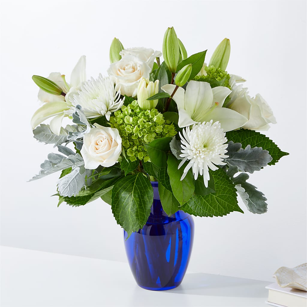 Snowy Dreams Bouquet – ADAM & EVE FLOWERS & BALLOONS, Lafayette IN