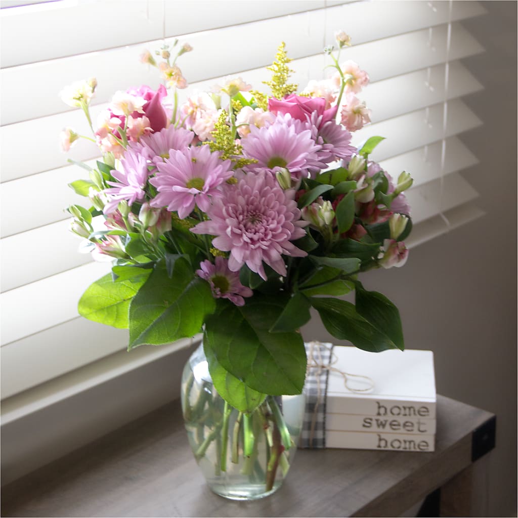 Pastel Tradition - A Florist Original – ADAM & EVE FLOWERS & BALLOONS, Lafayette IN