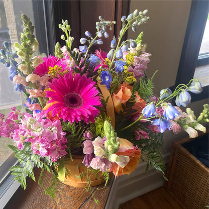 Garden of Life Basket – ADAM & EVE FLOWERS & BALLOONS, Lafayette IN