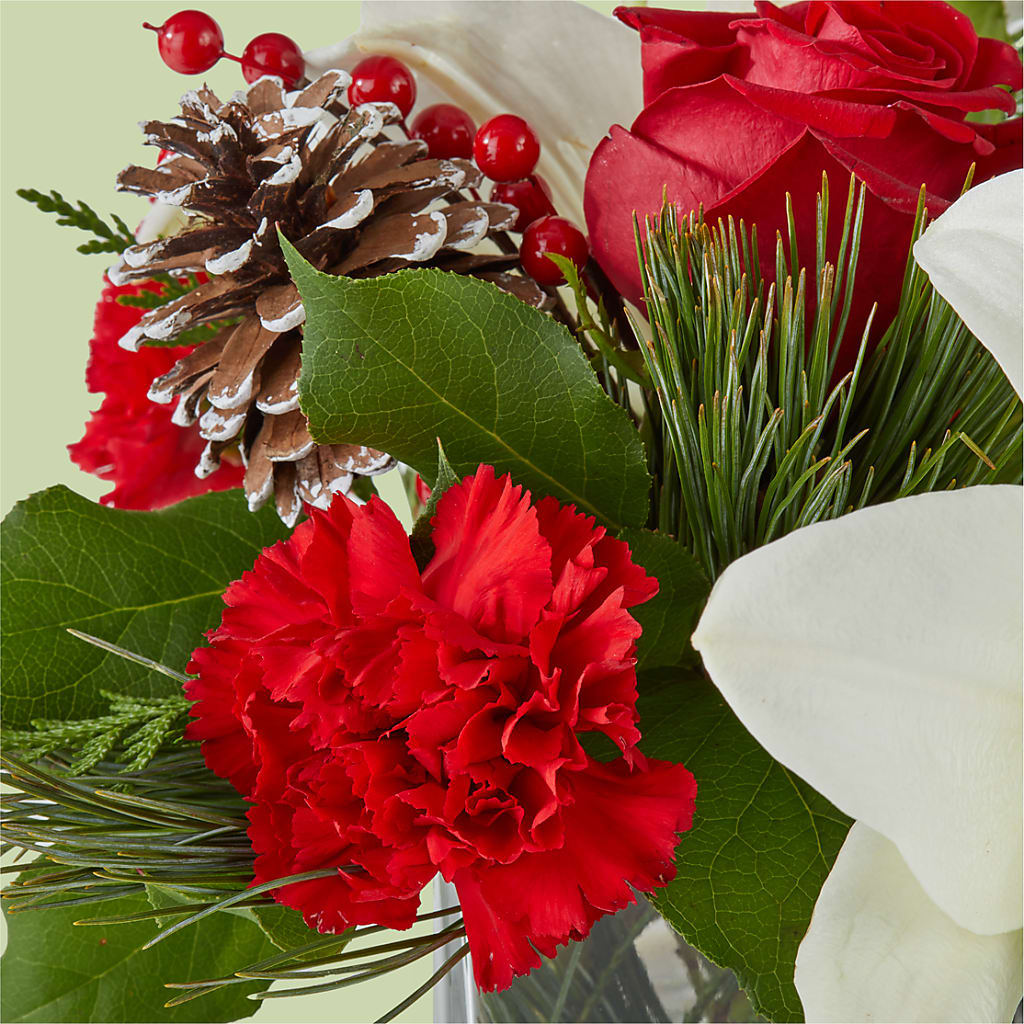 Glistening Icicles Bouquet – ADAM & EVE FLOWERS & BALLOONS, Lafayette IN